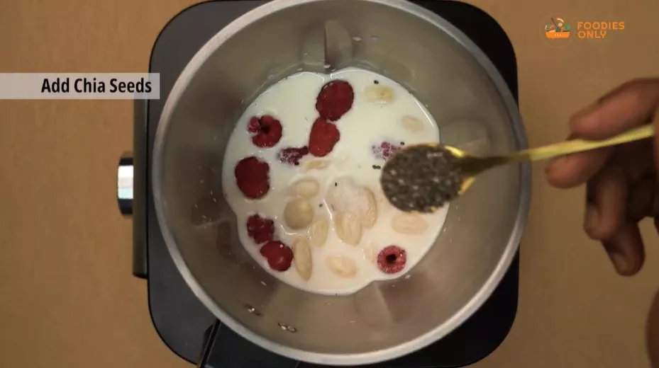 Raspberry Protein Shake and Smoothie Recipe